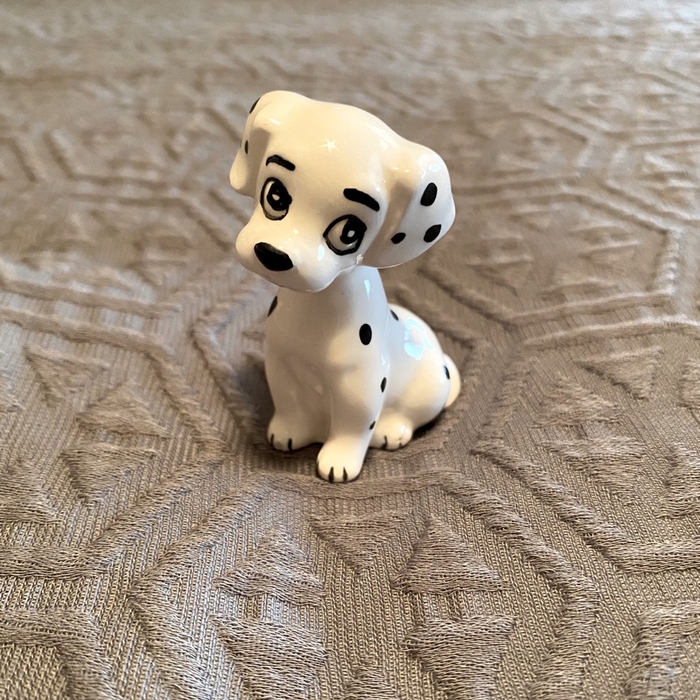 Disney 101 Dalmatians Lucky porcelain figurine